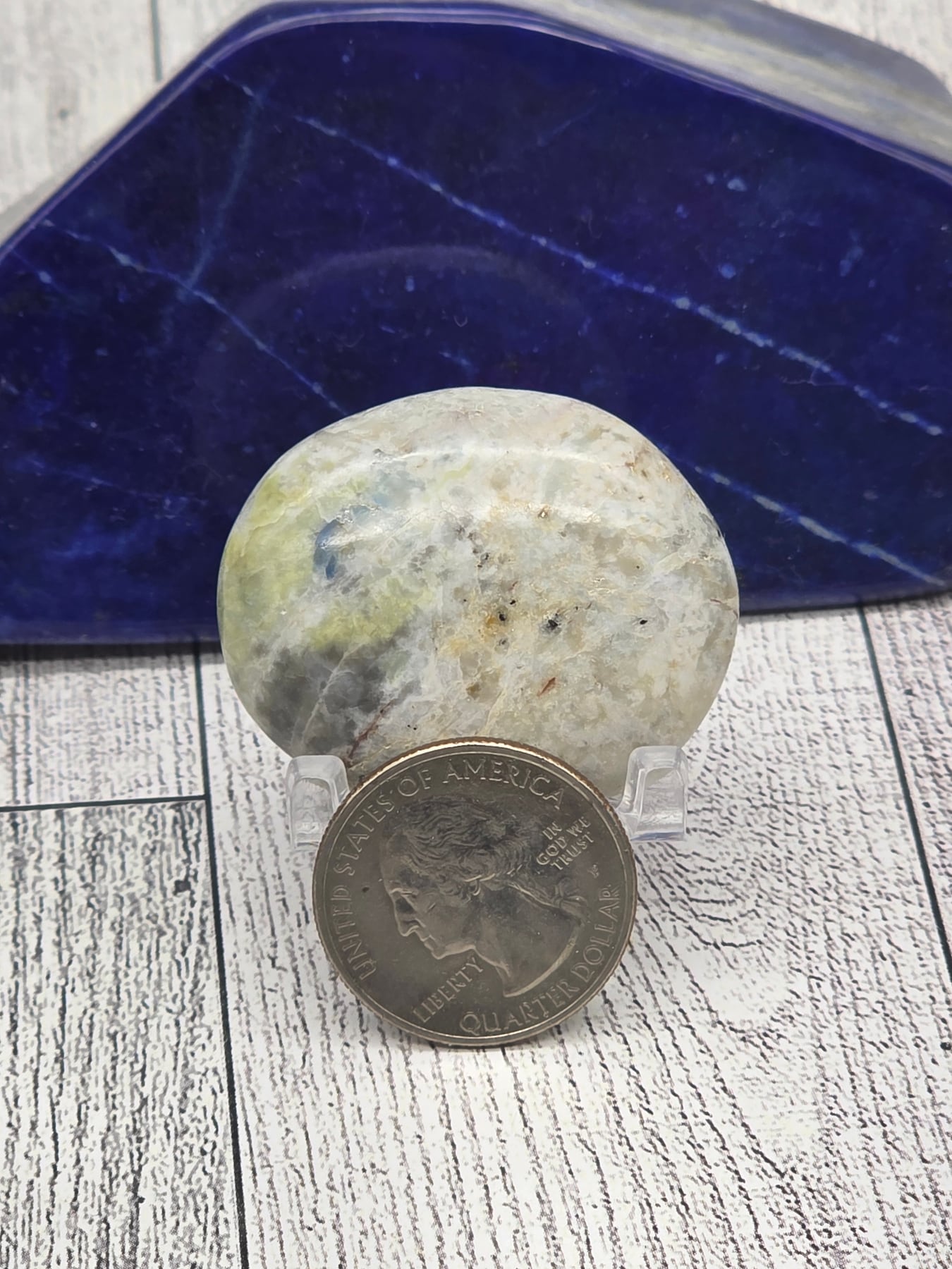 Hackmanite Palm Stone