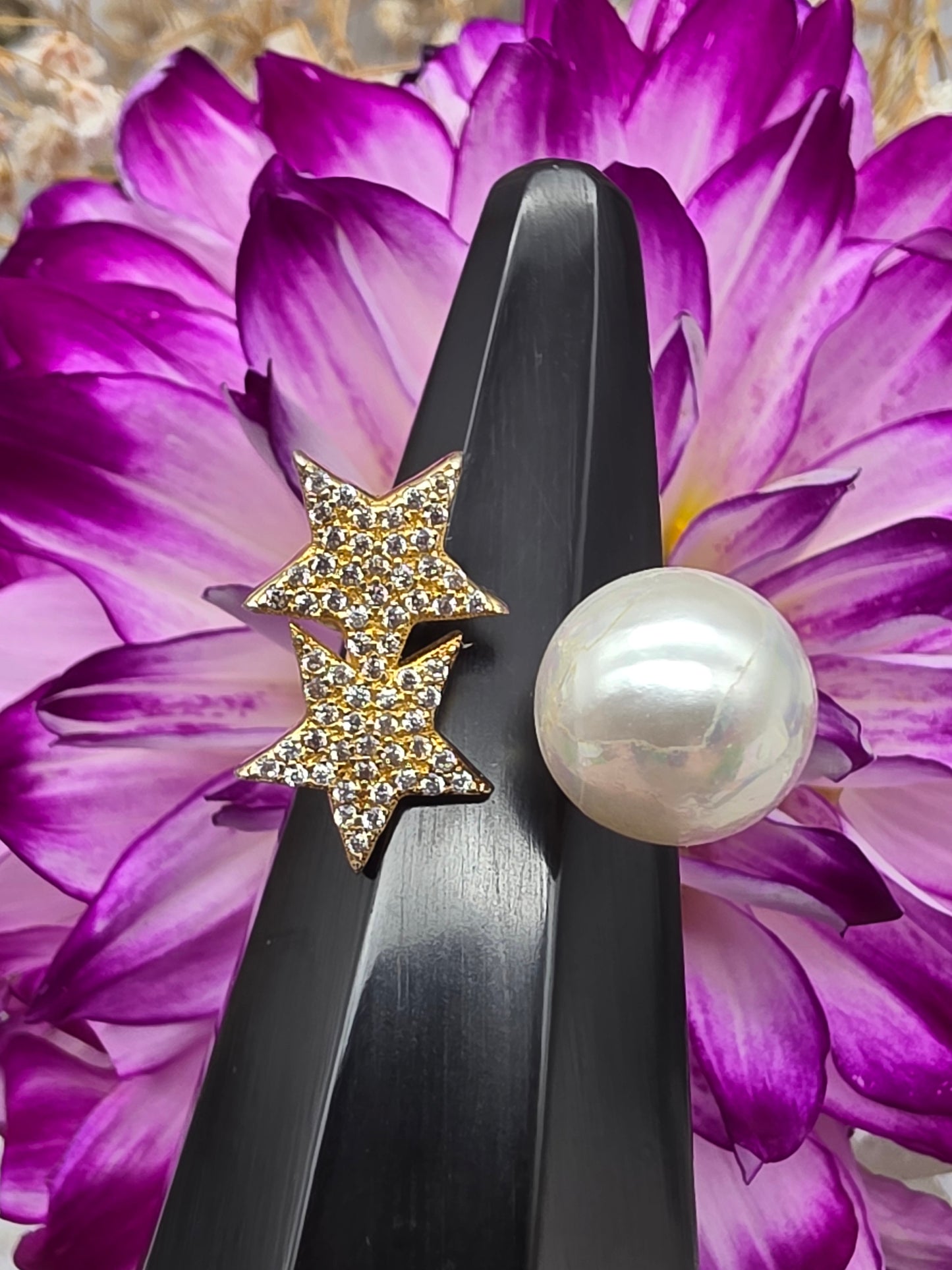 Gold Cubic Zirconia Pearl and Stars Ring