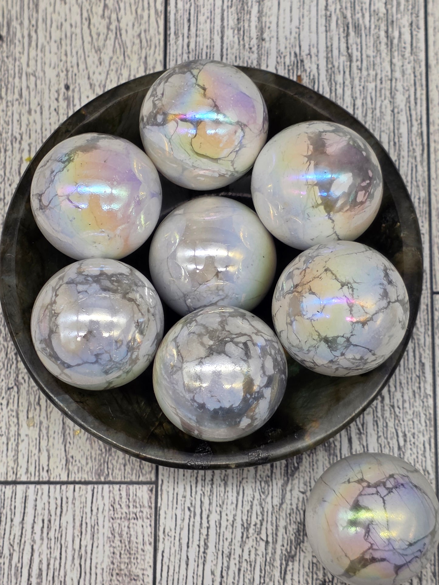 Aura Howlite Sphere