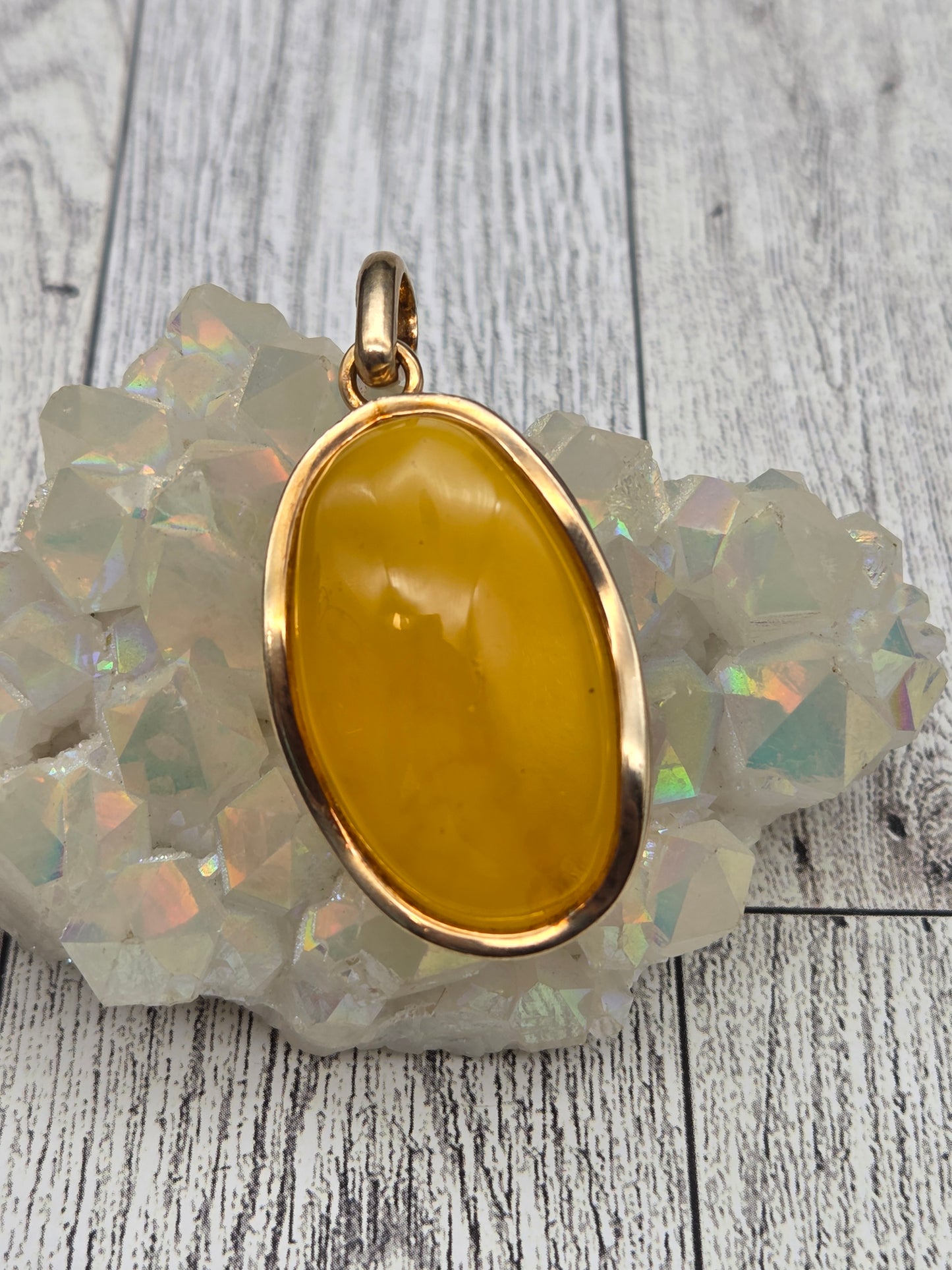 Royal Amber Pendant