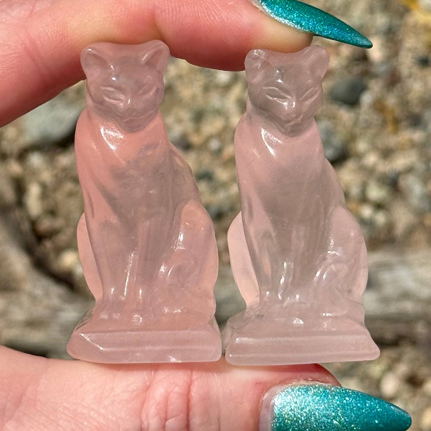 Sitting Rose Quartz Cat