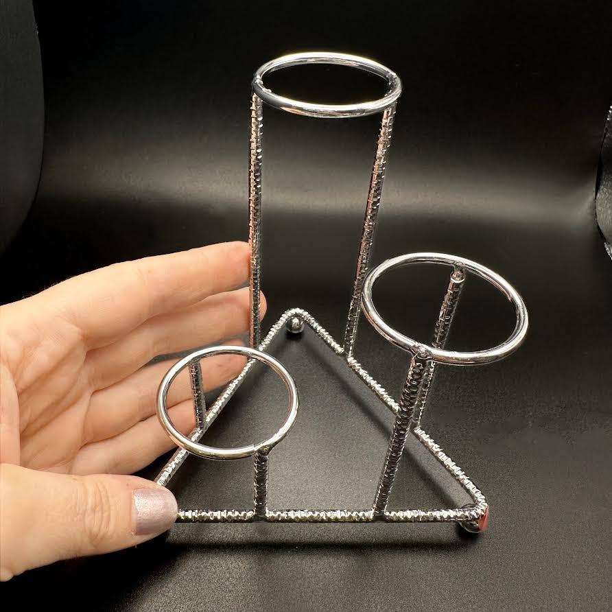 Triple Triangle Sphere Stand