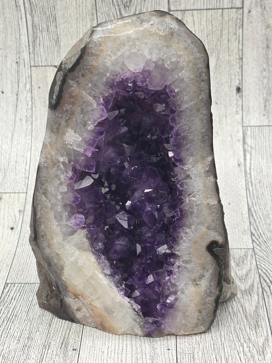 Amethyst Geode Mini Cathederal