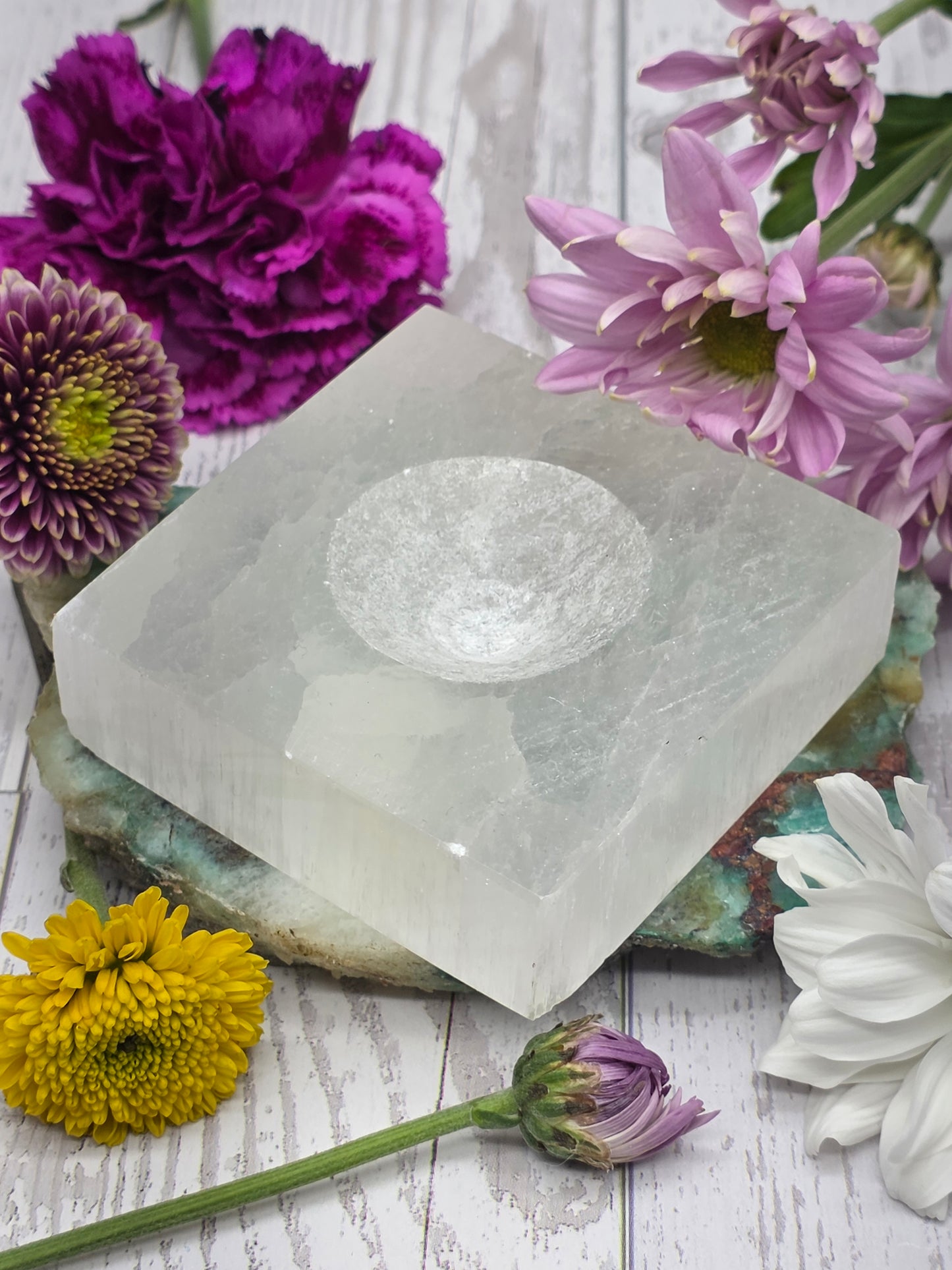 Large Selenite Square Sphere Stand