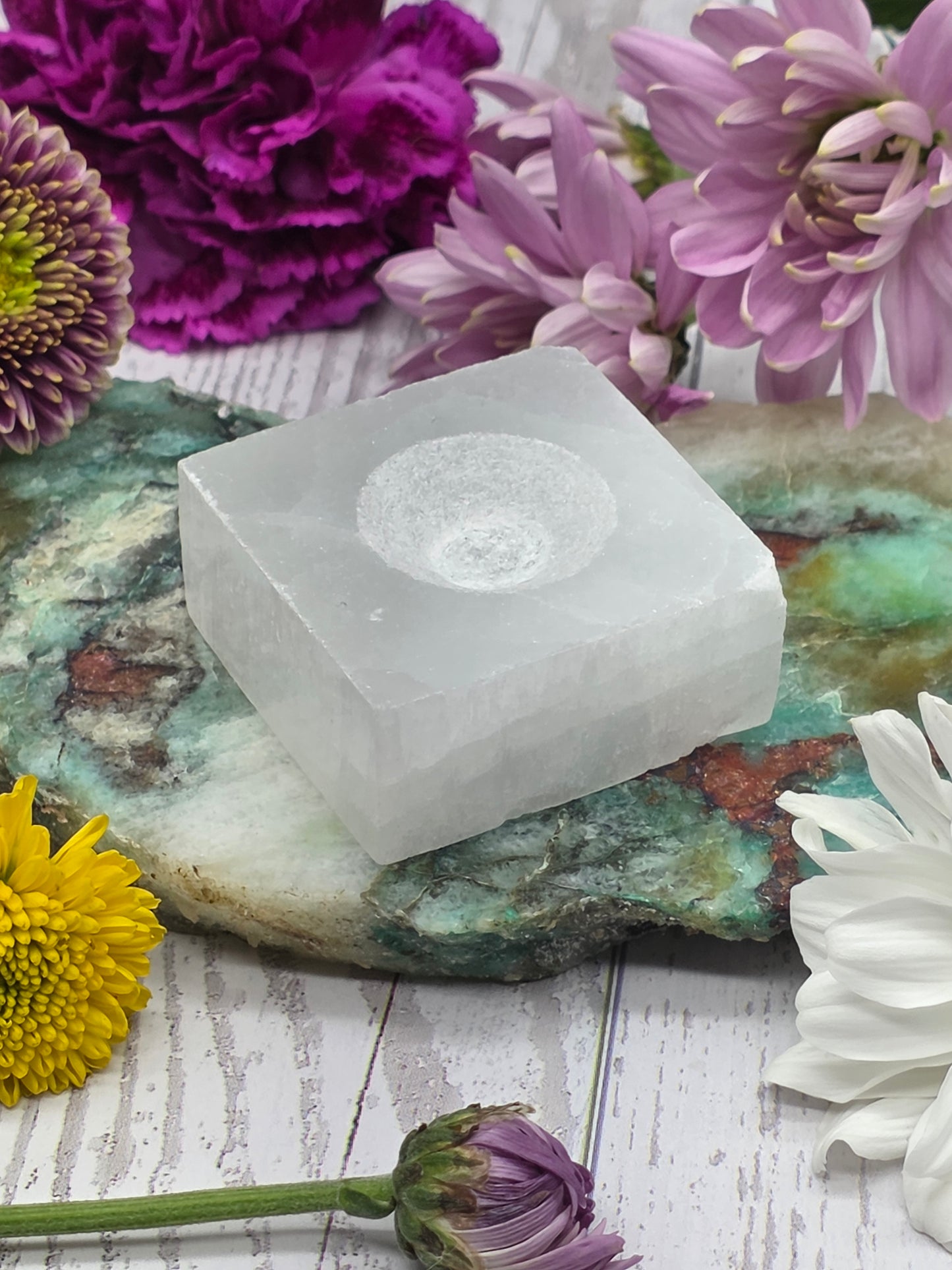 Square Selenite Sphere Stand
