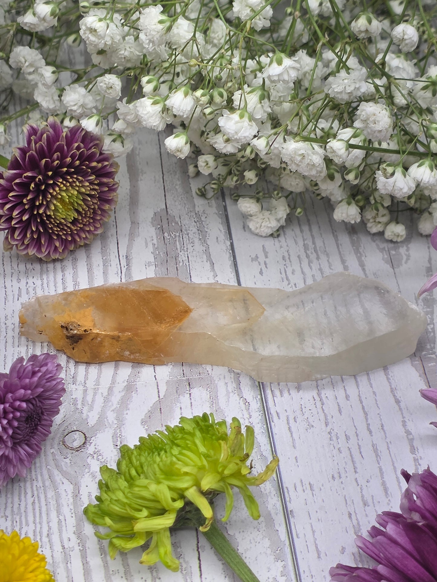 UV Reactive Selenite Slice