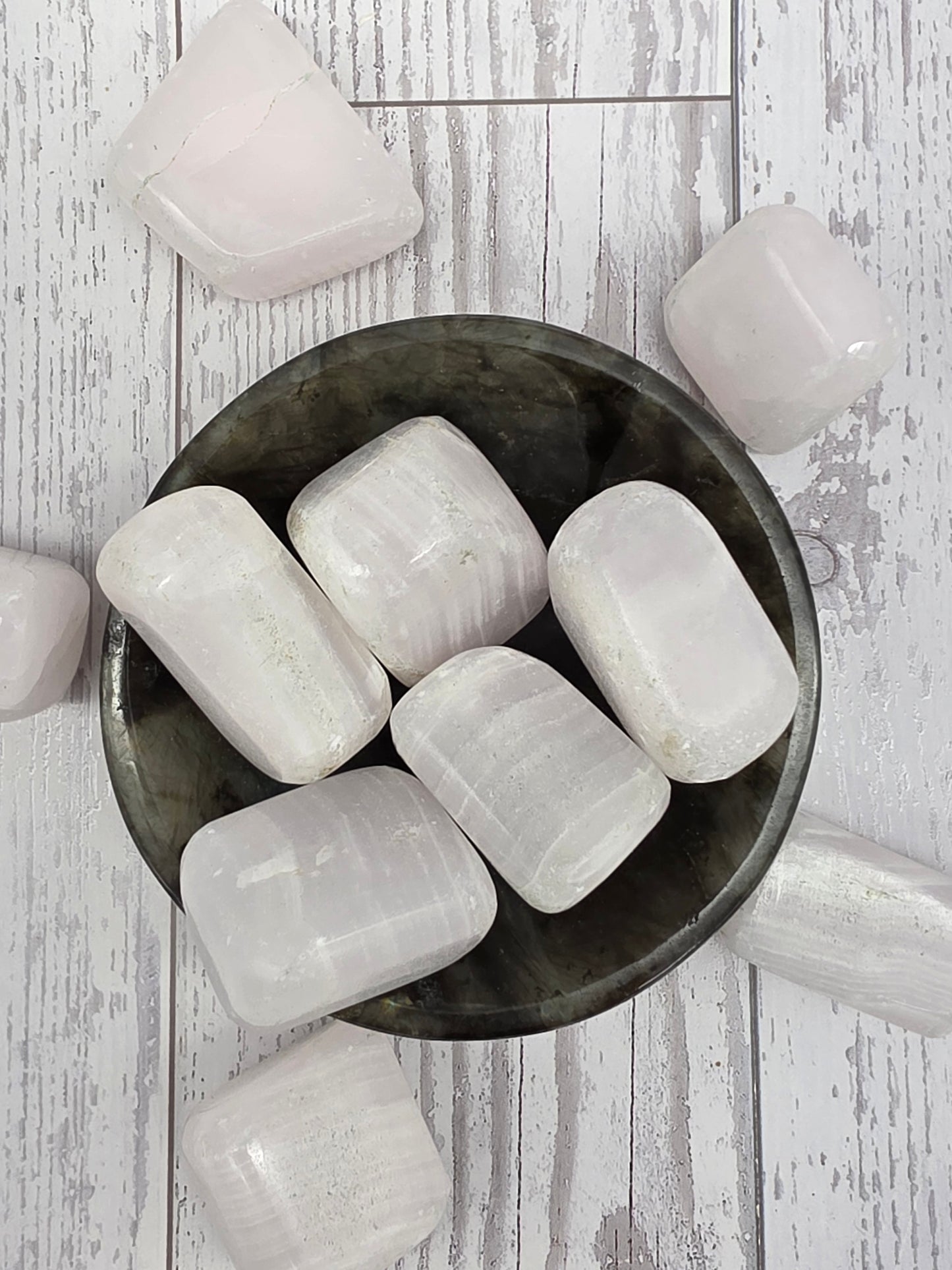 Mangano Calcite Tumble