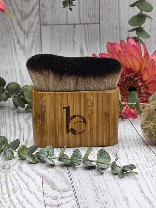 Kabuki Brush