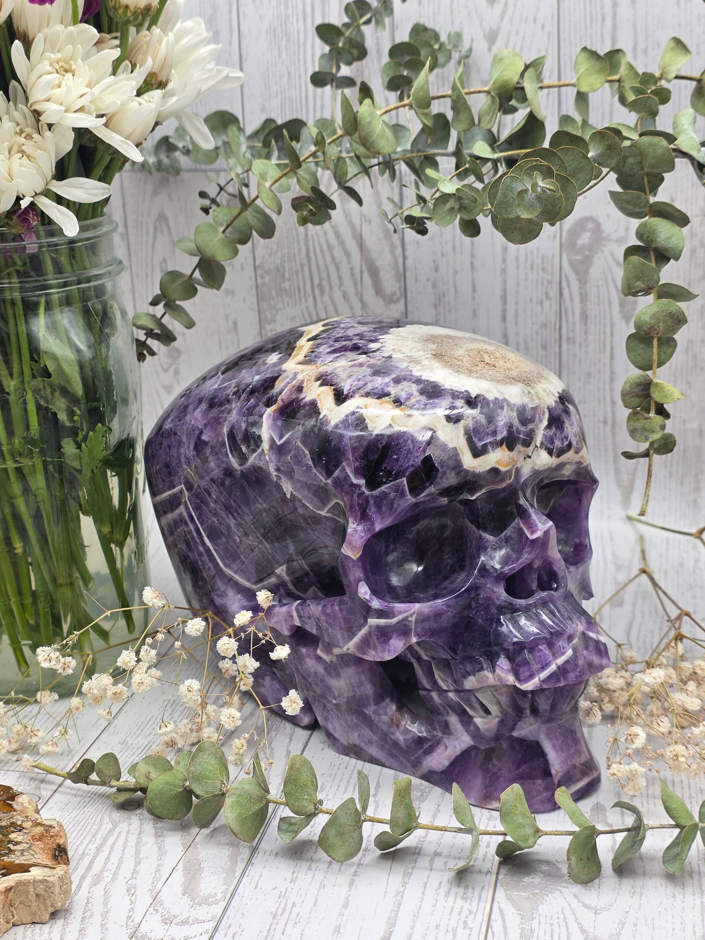 Flower Amethyst Skull