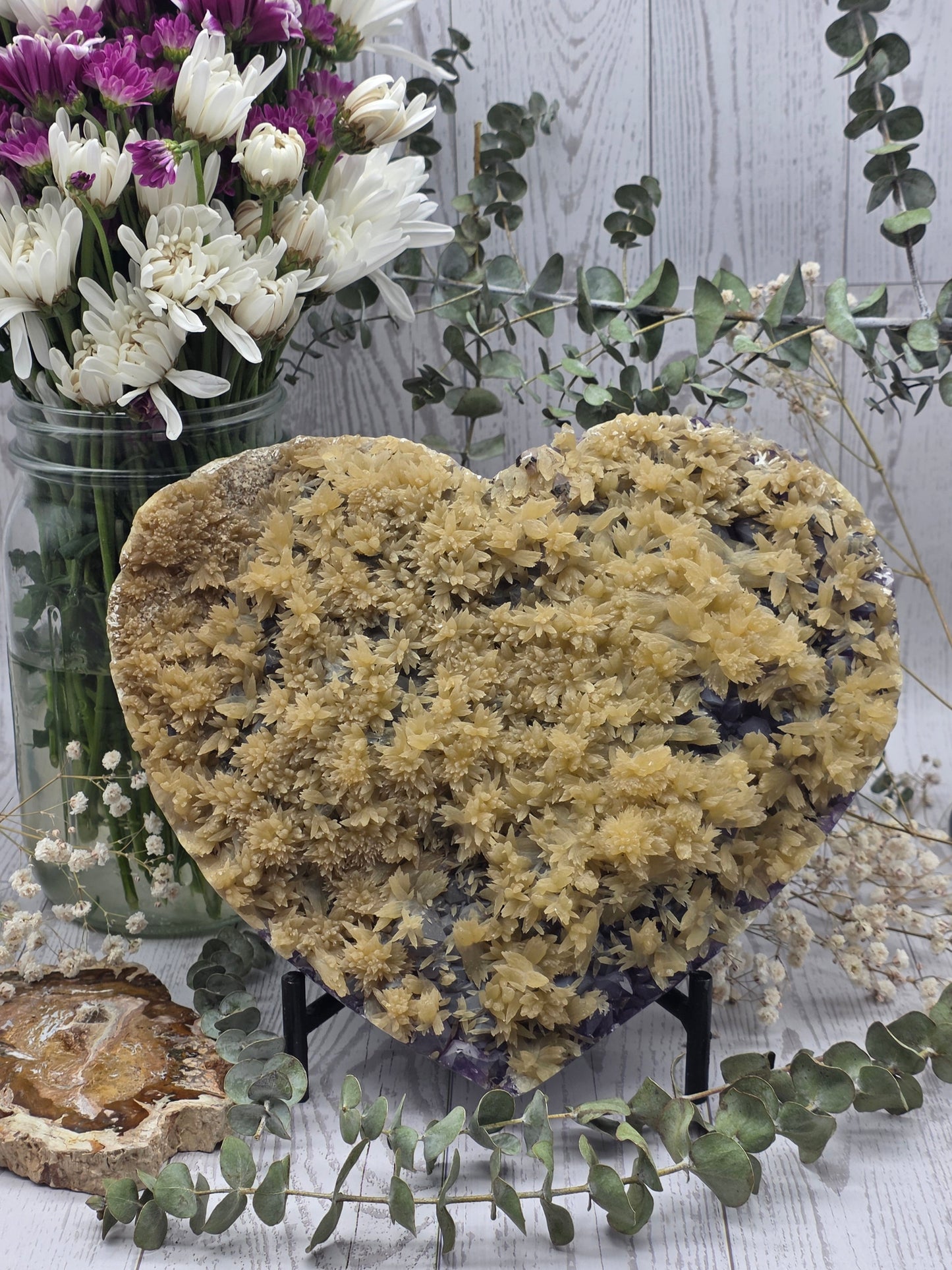 Amethyst Calcite Heart No Mud No Lotus