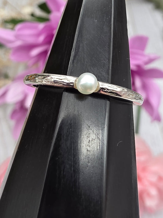 Pearl Ring