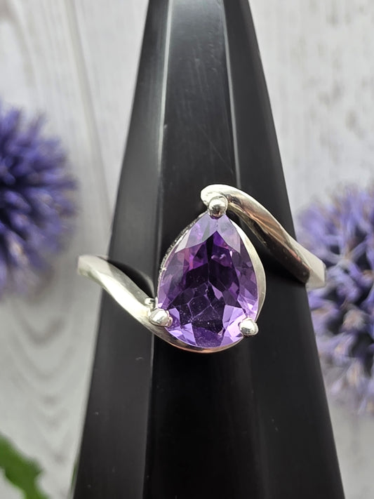 Amethyst Teardop Ring