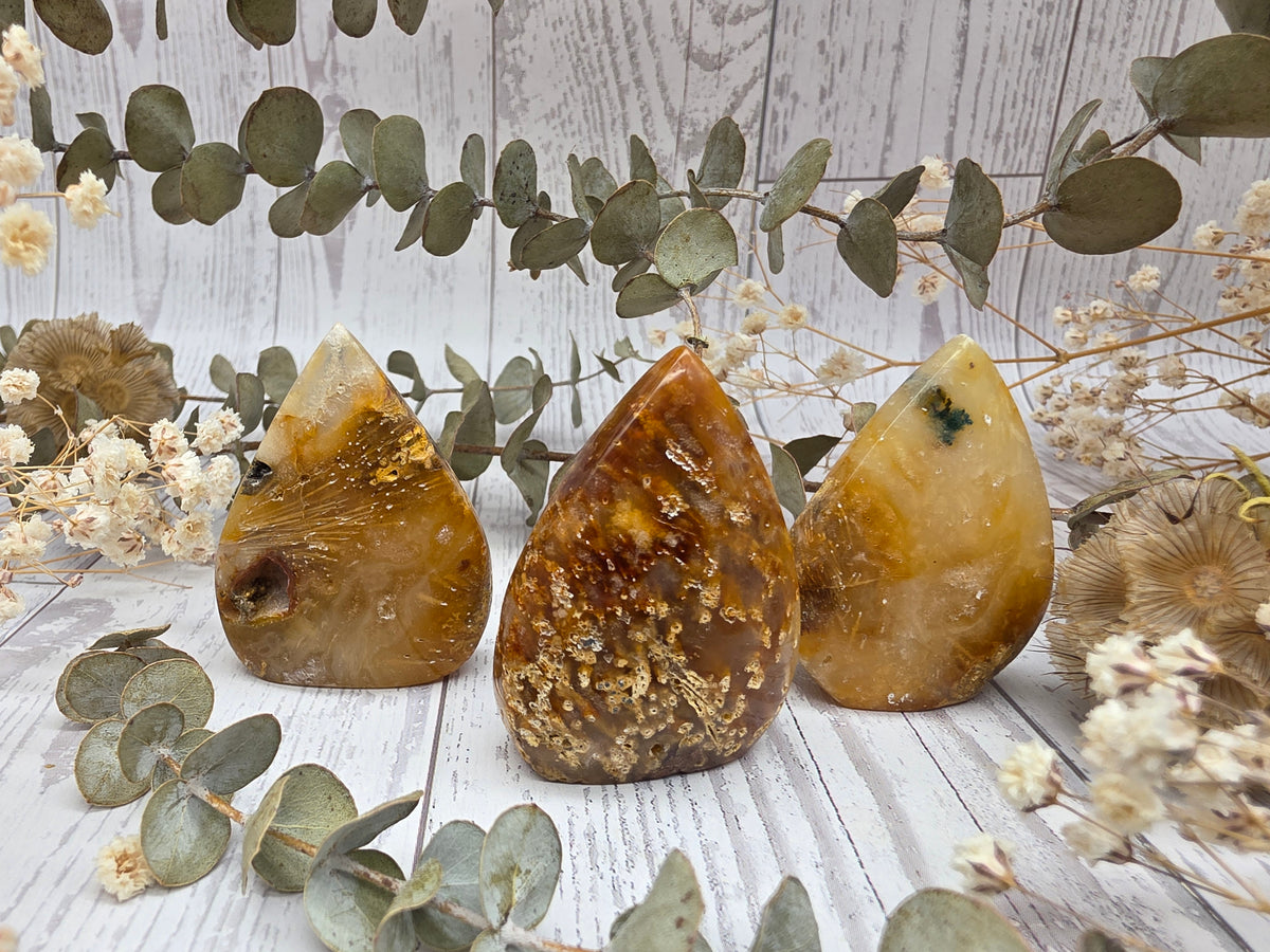 Rutilated agate mini flames with brown and yellow hues