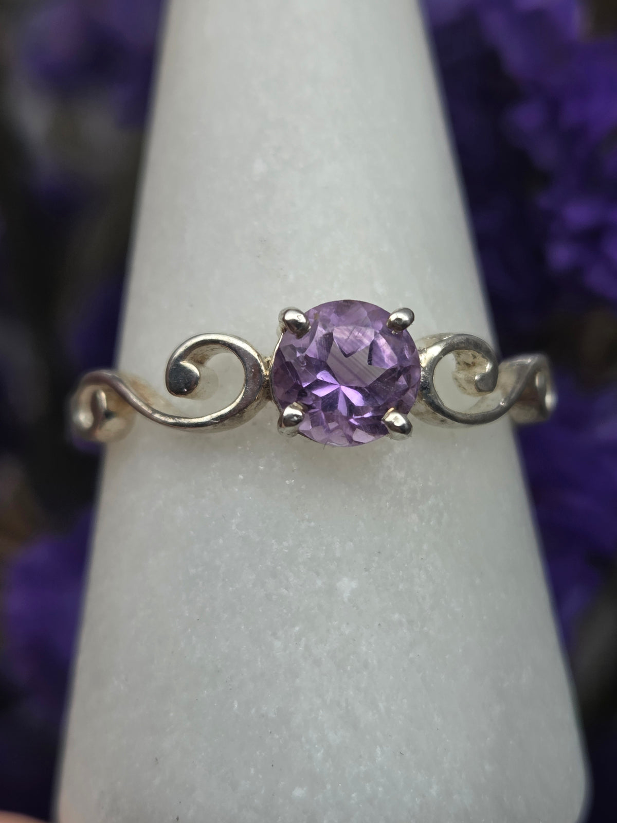 Amethyst ring with polished silver band