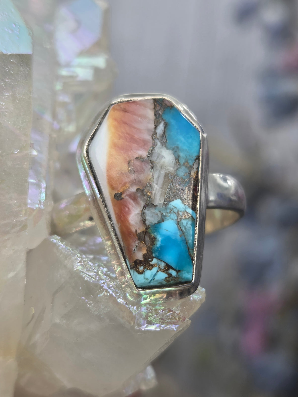 Spiny oyster turquoise ring with blue and orange hues