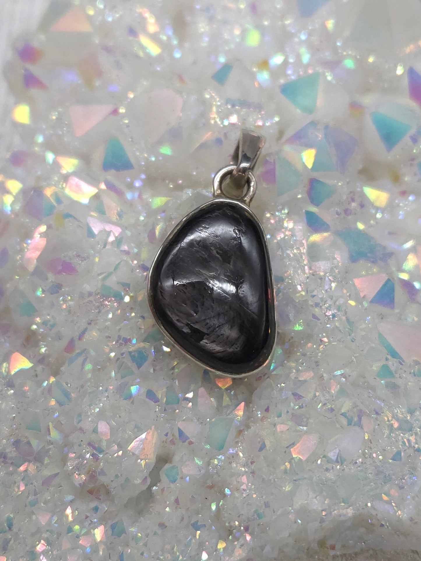 Hypersyenthe Pendant