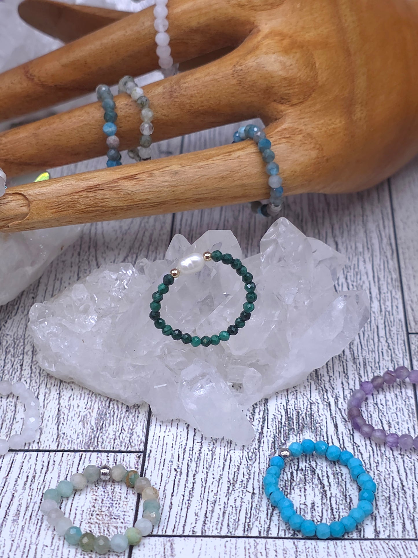 Stretchy Crystal Rings