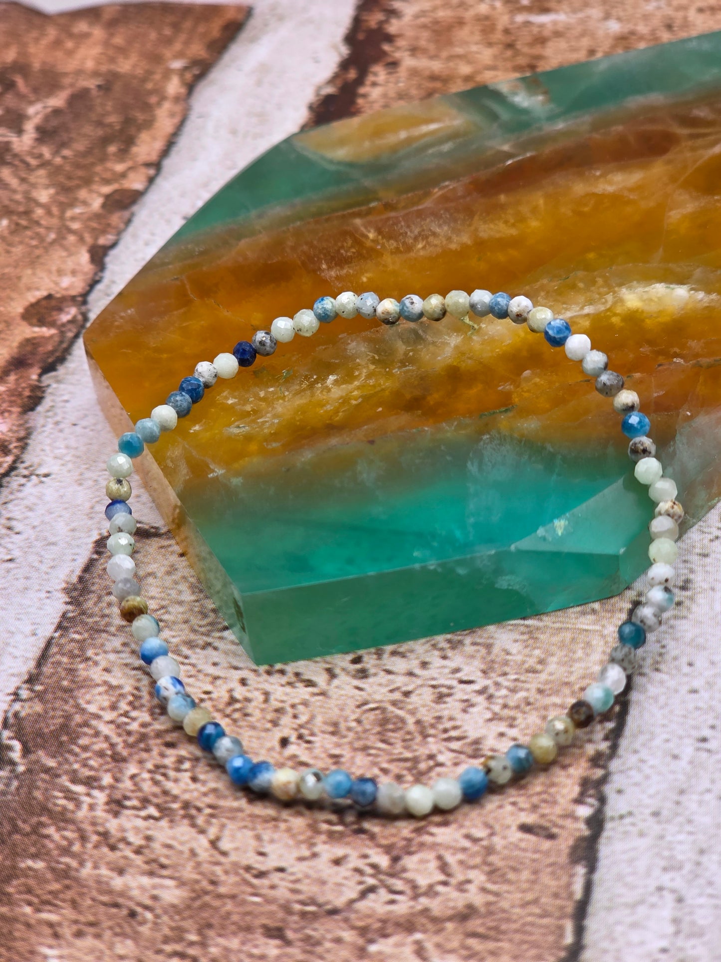 Faceted K7 Stretchy Bracelet