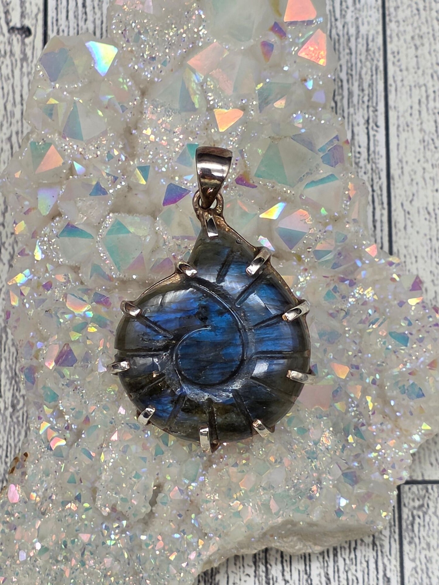 Labradorite Shell Pendant