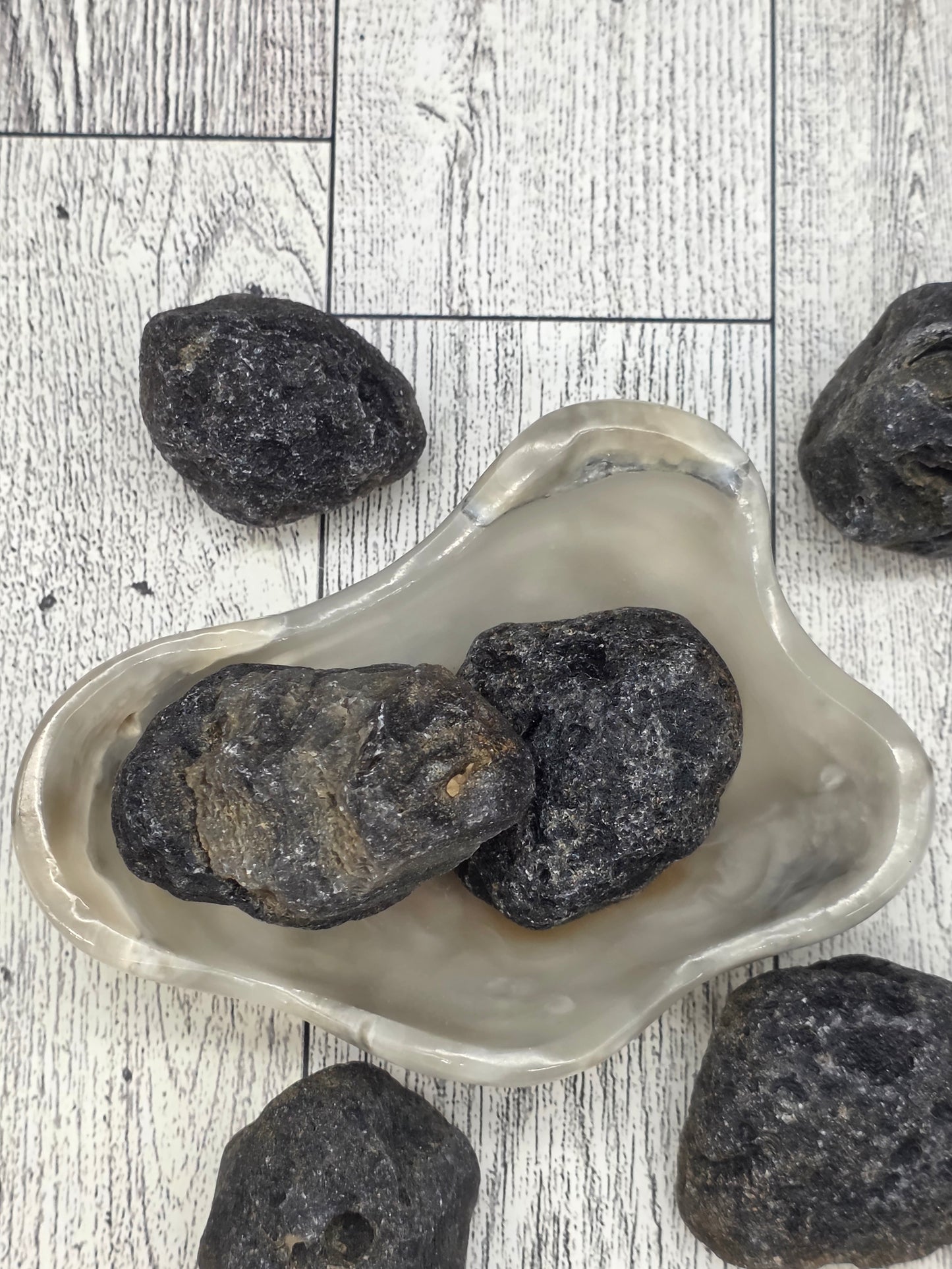 Tektite Tumble - detail shot