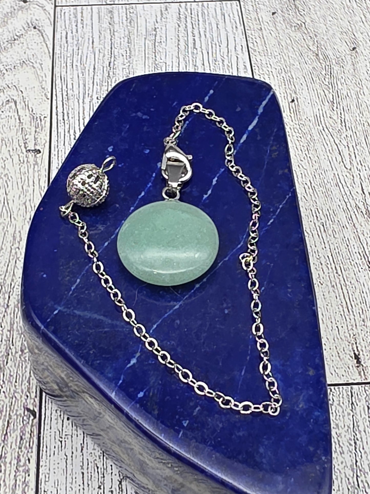 Round Crystal Pendulum