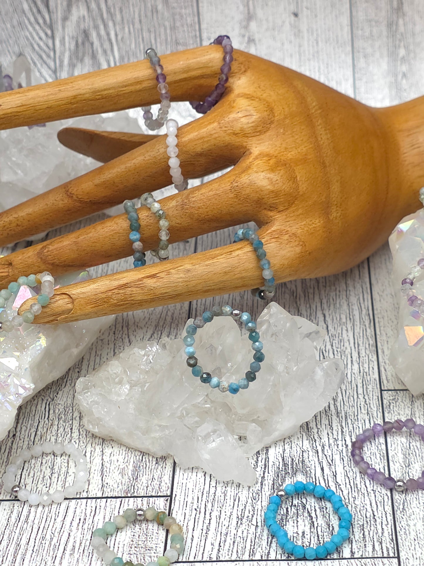 Stretchy Crystal Rings
