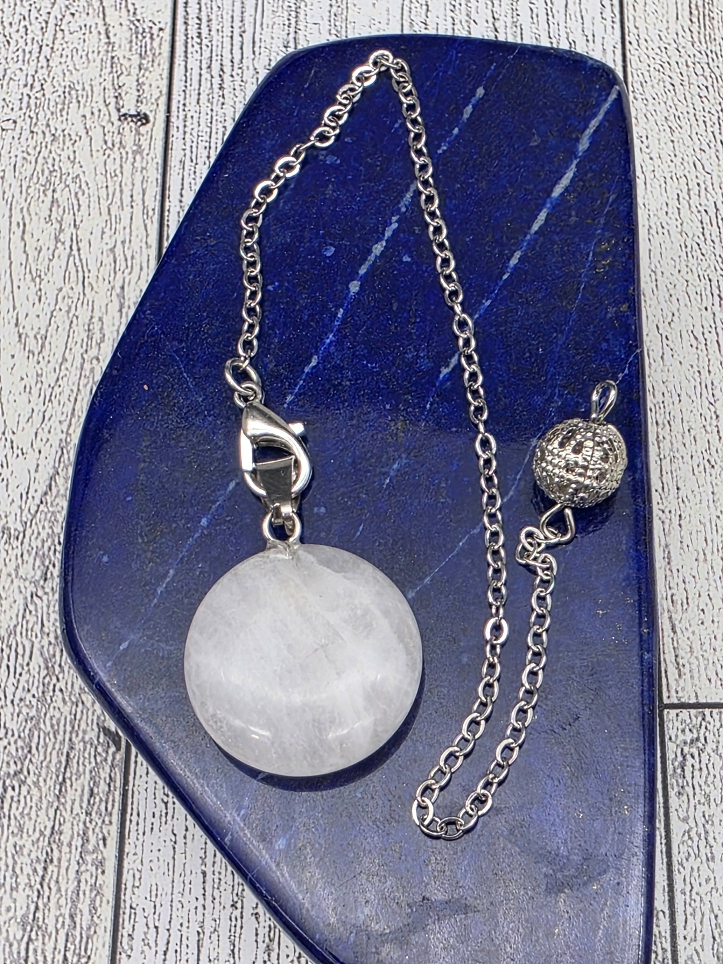 Round Crystal Pendulum