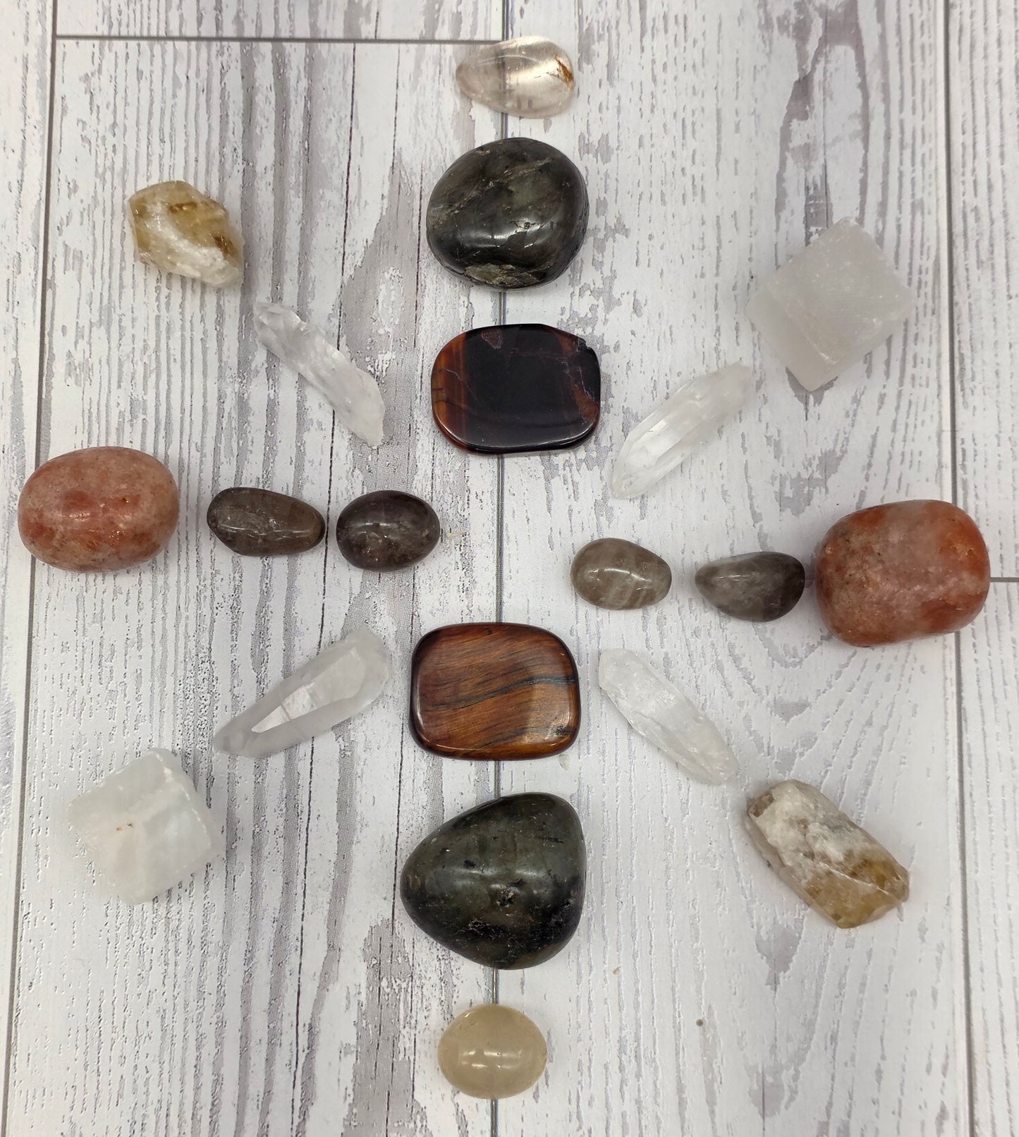 2026 Lion's Gate Collective 08/08 Crystal Grid Kit