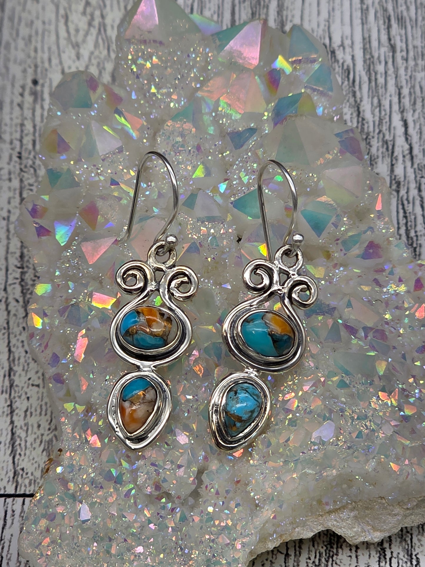 Spiny Oyster Hook Earrings