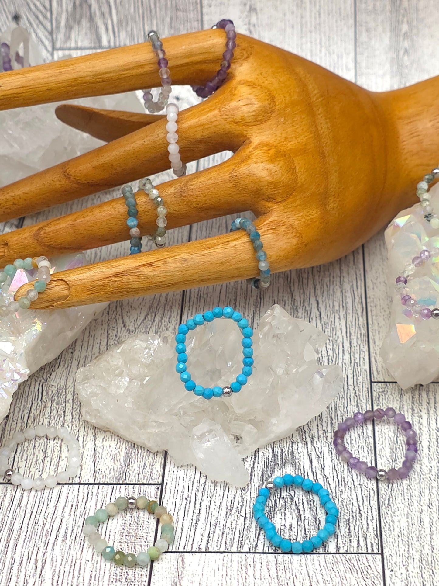 Stretchy Crystal Rings