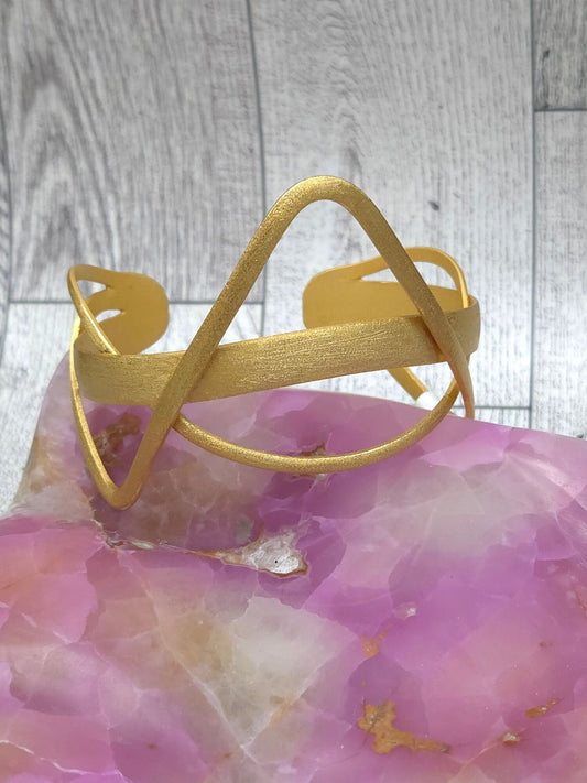 18KT Brushed Gold Cleopatra Cuff