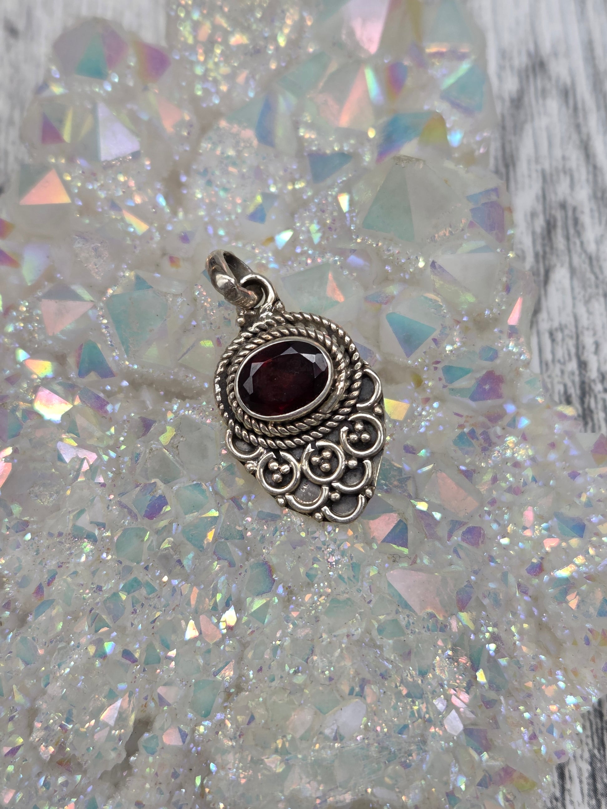 Oval Garnet Pendant