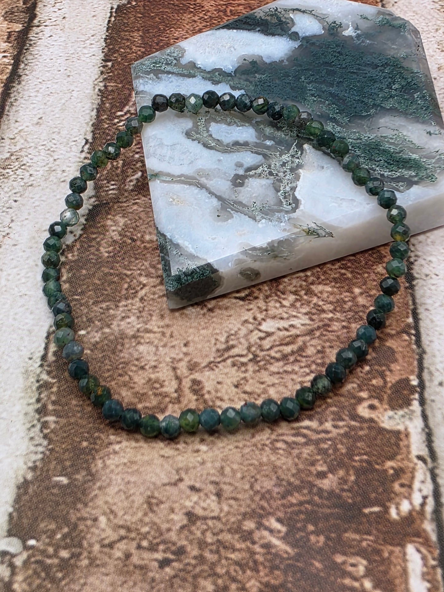 Faceted Moss Agate Stretchy Bracelet