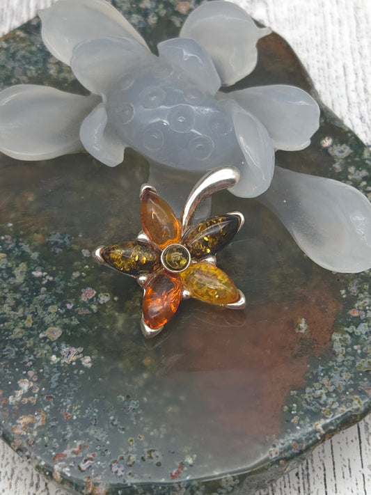 Amber Flower Pendant